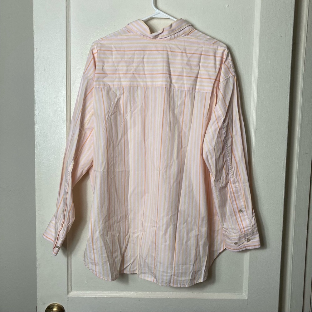 Aritzia Wilfred free barlowe relaxed button down shirt apricot S oversized NWT - Picture 8 of 9